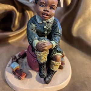 ALL GODS CHILDREN "JOHN" MARTHA HOLCOMBE FIGURINE
